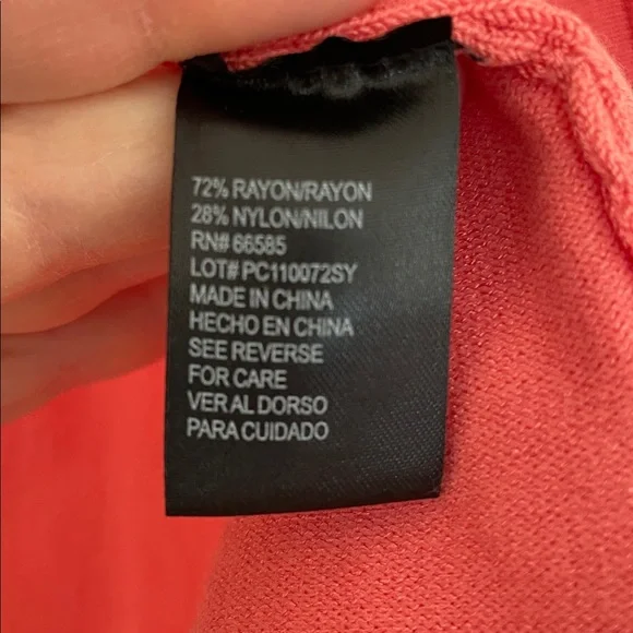 Perceptions Women's Scalloped Coral Shrug - Picture 3 of 7